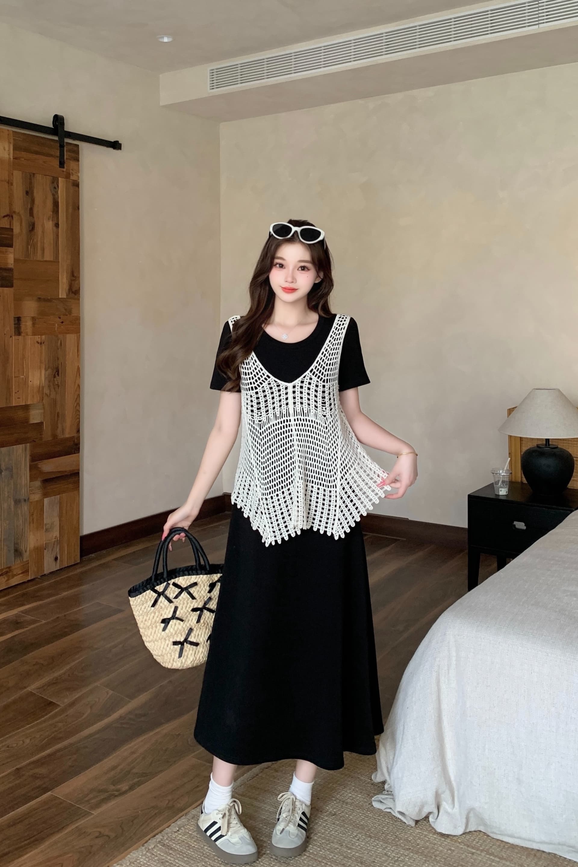 실사 2026 여름 새로운 지방 mm 빅 사이즈 여성 홀로우 아웃 조끼 베스트 드레스 스택 착용 티셔츠 치마 투피스 세트 이미지 6