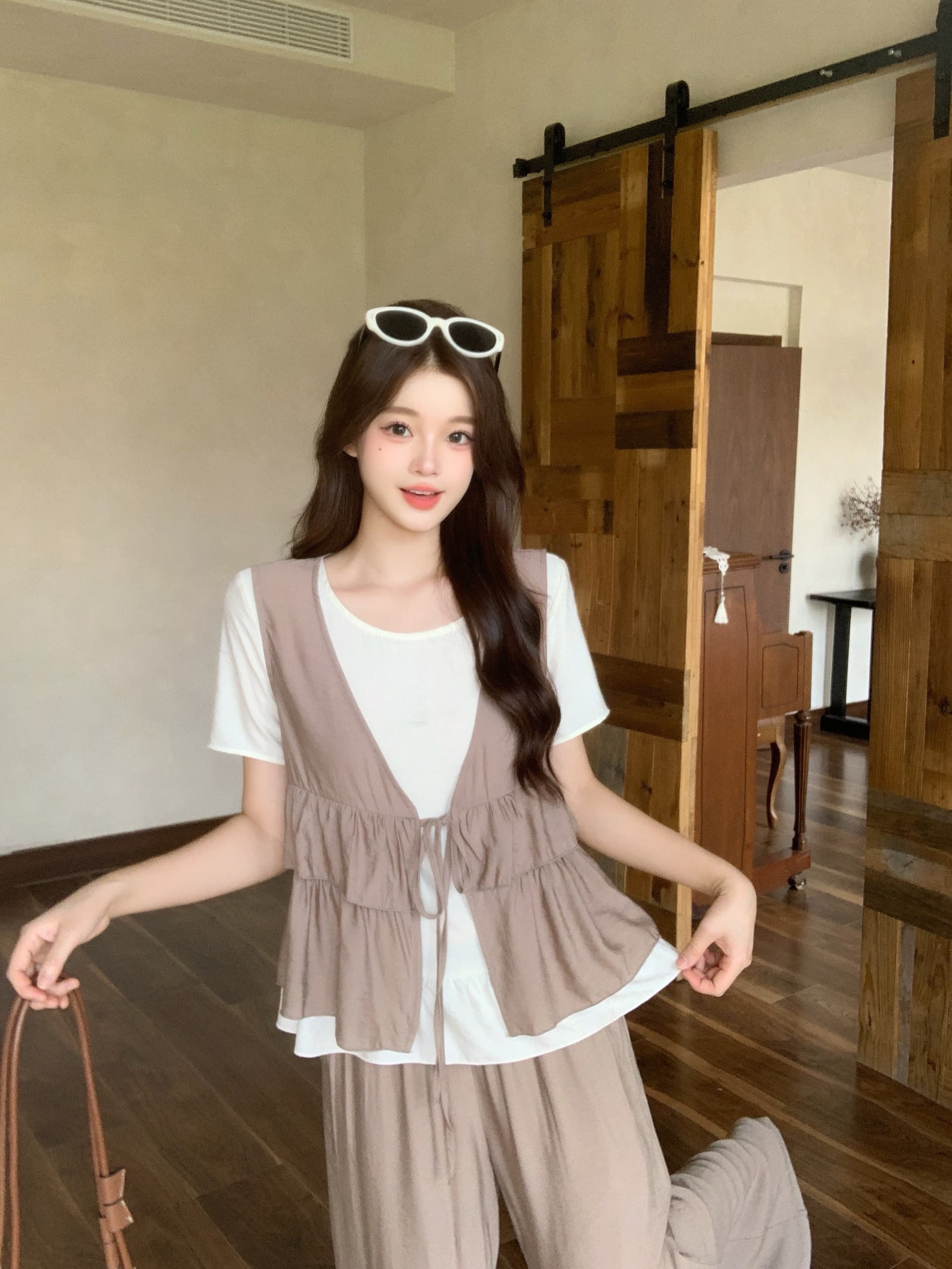 실사 2026 여름 드레스 새로운 지방 mm 빅 사이즈 스택 착용 베스트 티셔츠 3종 세트 도루 센스 와이드 레그 팬츠 슬림해 보이는 세트 상세 이미지 30