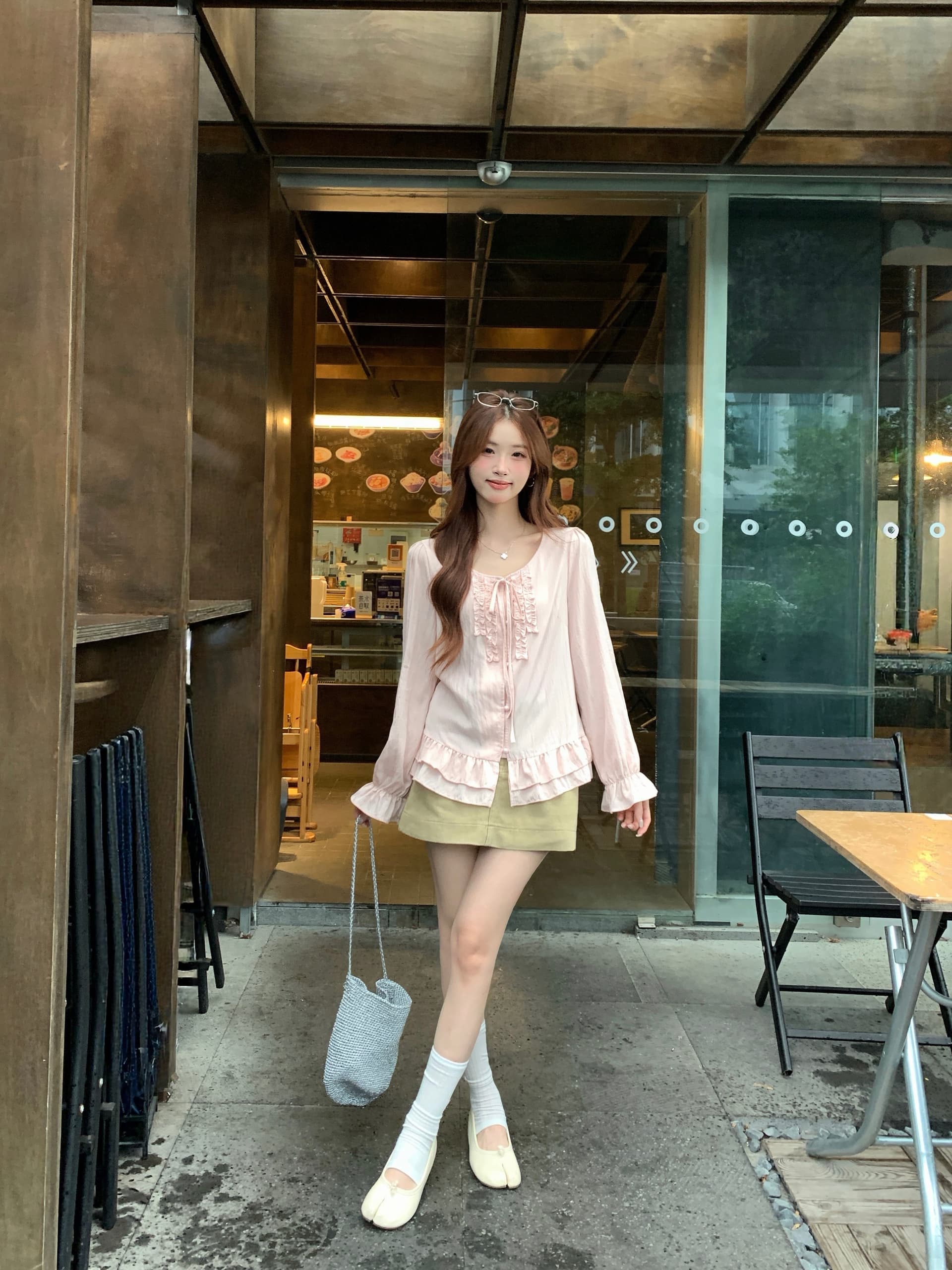 실사 2026 가을 새로운 지방 mm 빅 사이즈 레이스업 프릴 긴팔 셔츠 신선함 달콤함 나팔 소매 맨위 상세 이미지 6