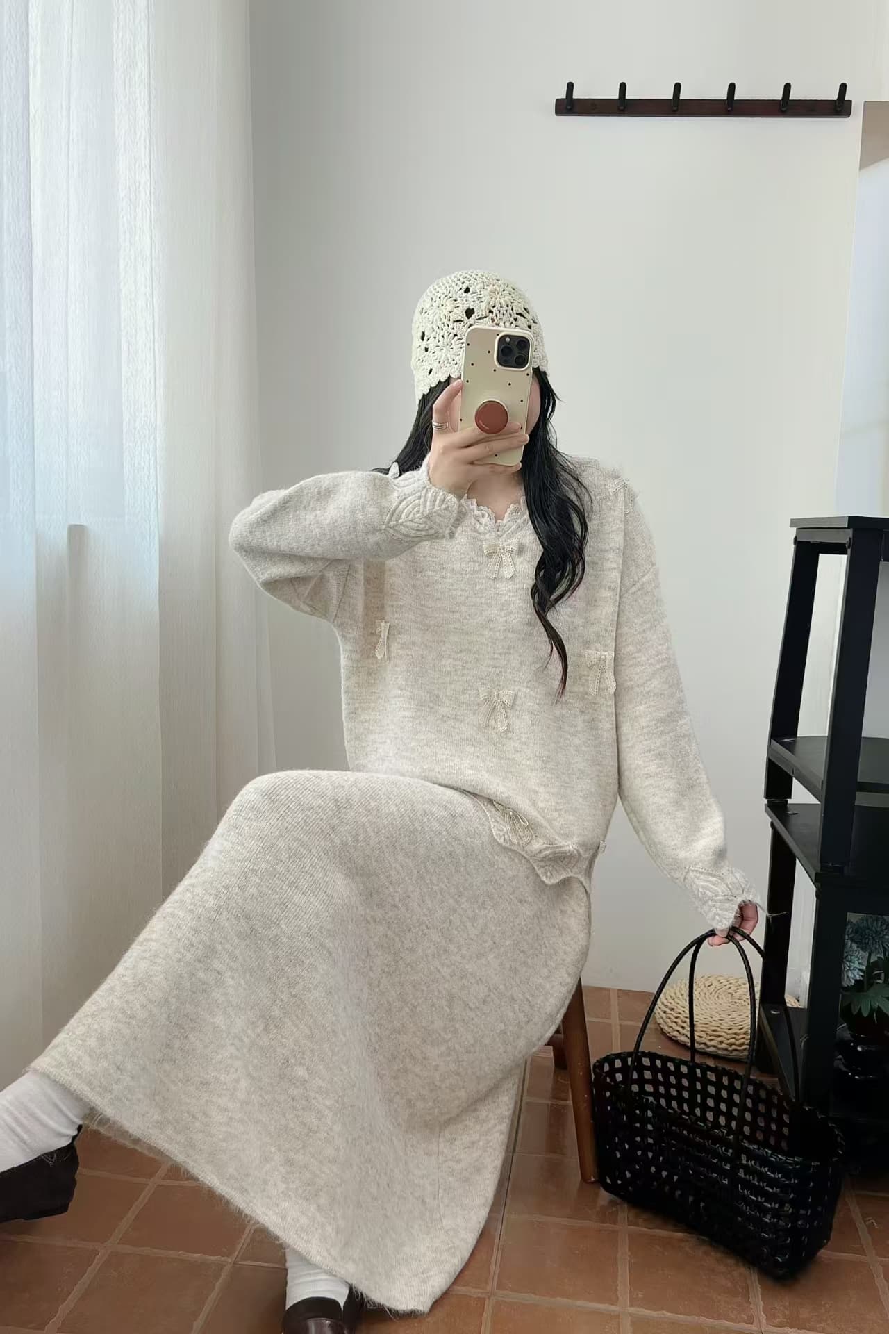 자이언트 잘 생긴 레이스 V넥 스웨터 가을 2026 새로운 한국 스타일 긴팔 니트 스웨터 경기 반신 스커트 투피스 슈트 상세 이미지 3