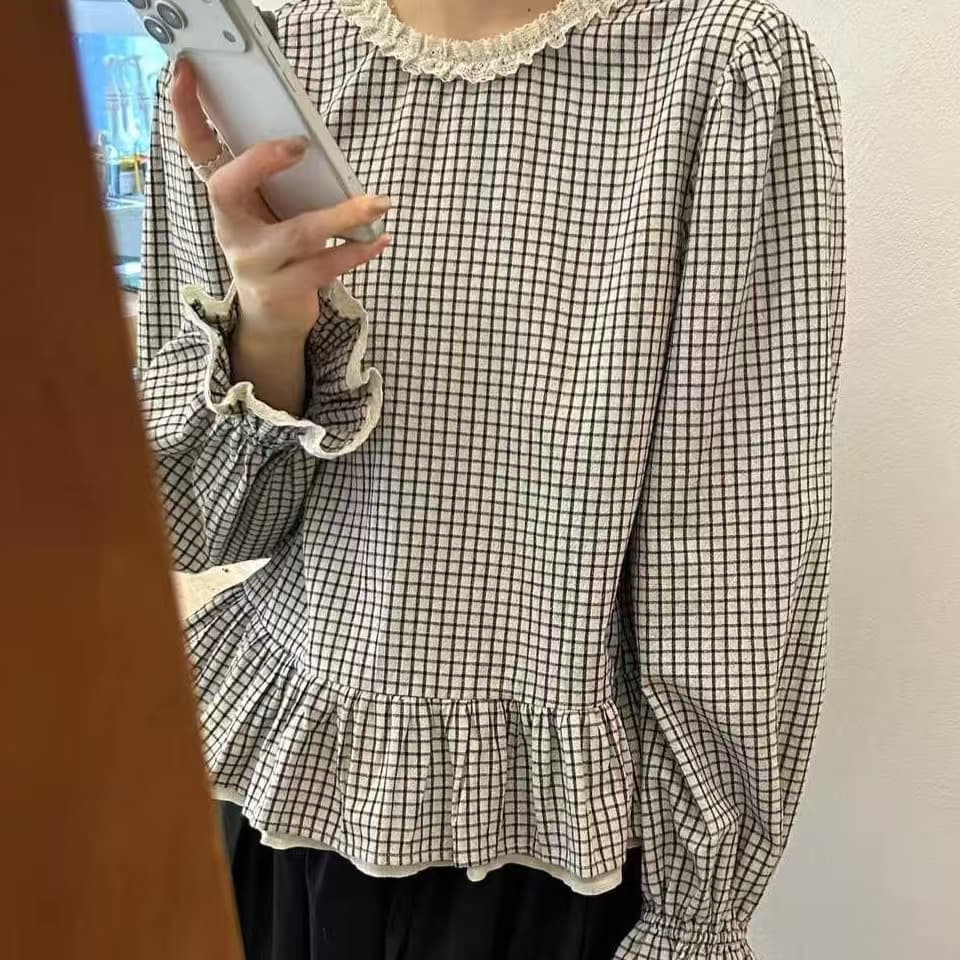 주문 재고 있음 해군 체크무늬 나팔 소매 셔츠 새로운 봄 빅 사이즈 지방 mm 슬림해 보이는 프릴 밑단 맨위 상세 이미지 4