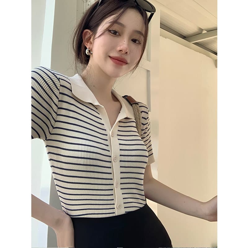 2026 여름 새로운 스트라이프 폴로 칼라 외국 가스 몸매 가꾸기 맨위 항구 바람 레트로 POLO 칼라 반팔 니트 오픈 가디건 여성 상세 이미지 3