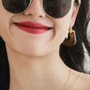 프랑스식 대 u 칼라 흑백 줄무늬 니트 스웨터 반팔 티셔츠 여성 여름 얼음 실크 기본 셔츠 이슬 쇄골 얇은 스타일 맨위 상세 이미지 17