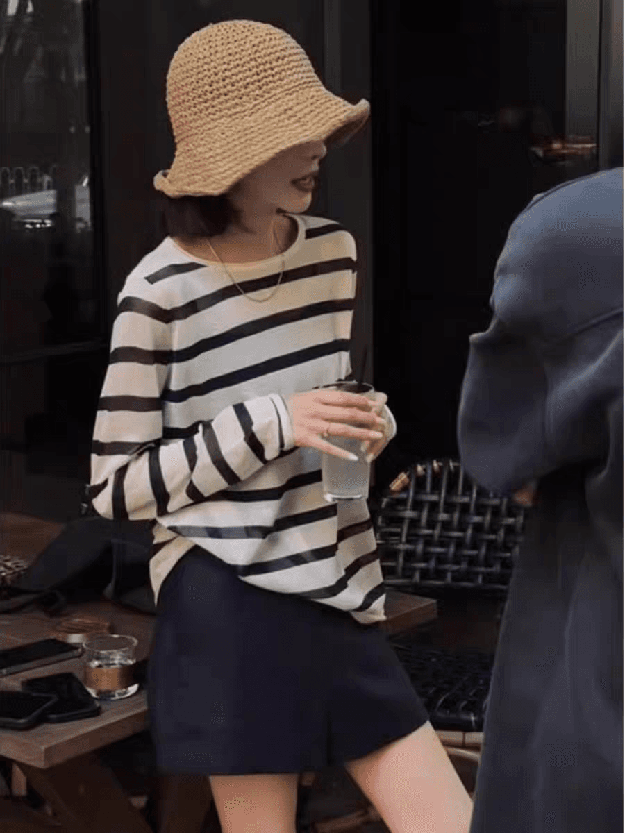 외부 가져 가라. 프랑스식 검정색 스트라이프 긍정적 인 어깨 긴팔 얼음 실크 가면 티셔츠 에어컨 셔츠 여성 여름 루즈핏 맨위 블라우스 상세 이미지 2