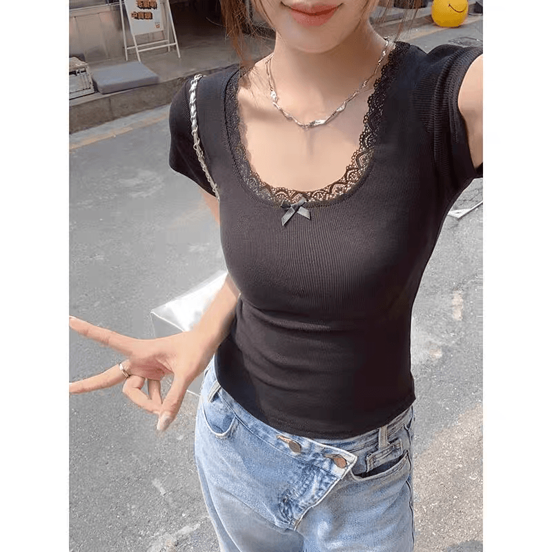 파란색 순수한 욕망 레이스 레이스 반팔 u 칼라 티셔츠 여성 여름 2026 슈퍼 화재 연령 감소 한 부서 착용 가져 가라. 몸매 가꾸기 맨위 상세 이미지 1