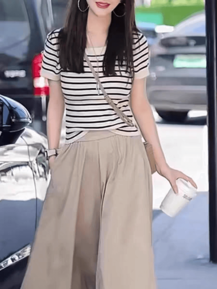 프랑스식 쇄골 광장 칼라 맨위 2026 새로운 여름 스트라이프 티셔츠 여성용 짧은 소매 디자인 센스 얼음 실크 니트 스웨터 이미지 3
