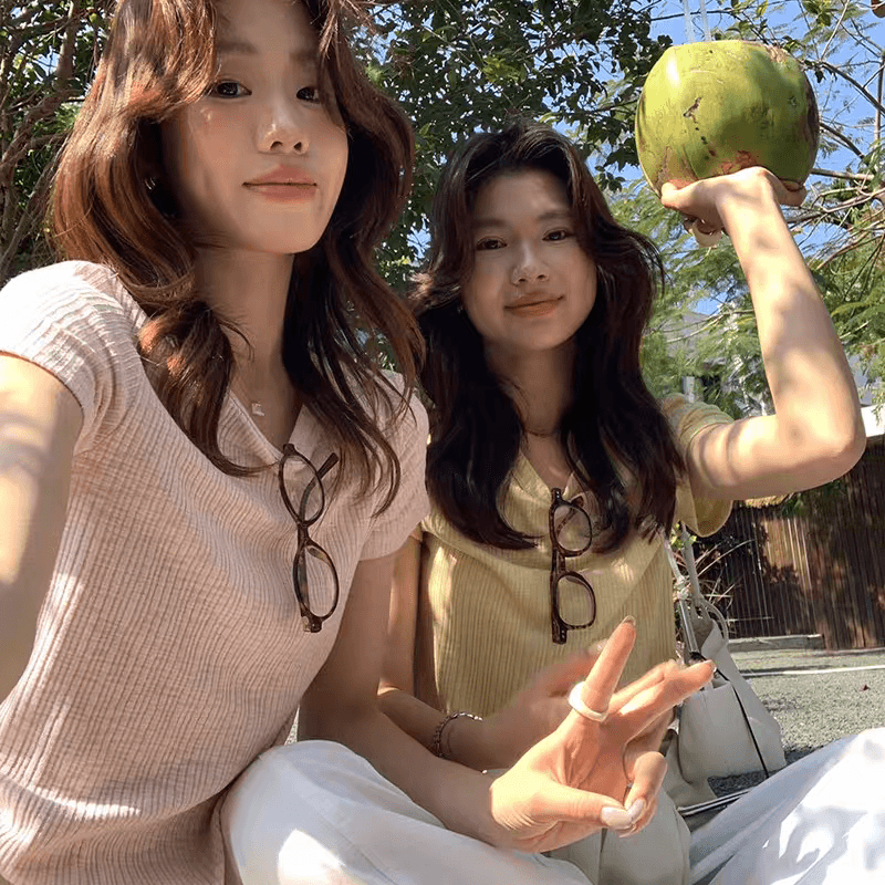한 부서 핑크색 작은 날다 소매 긍정적 인 어깨 니트 반팔 티셔츠 여성 여름 핫걸 몸매 가꾸기 쇼트 스타일 동정 품격 맨위 상세 이미지 3