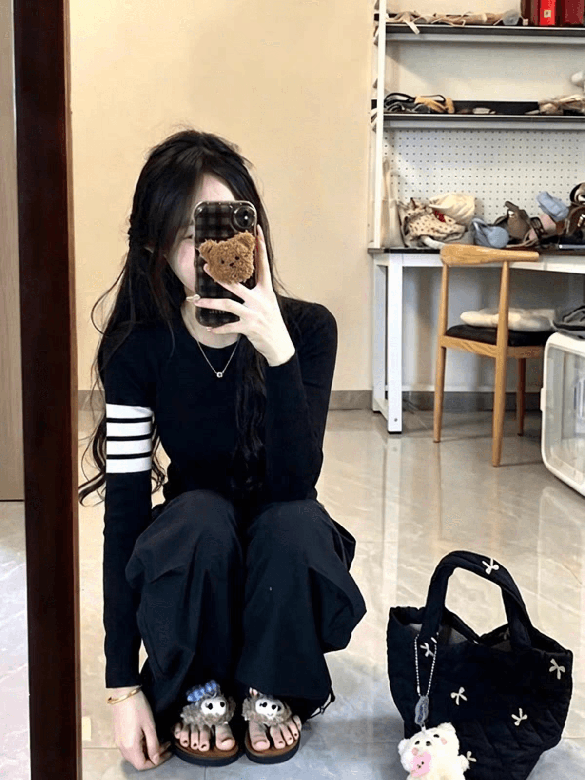 검정색 라운드 넥 긴팔 니트 스웨터 맨위 여성 가을 겨울 착용 가져 가라. 고급 센스 기본 셔츠 몸매 가꾸기 슬림해 보이는 인사이드 가져 가라. 스웨터 상세 이미지 2