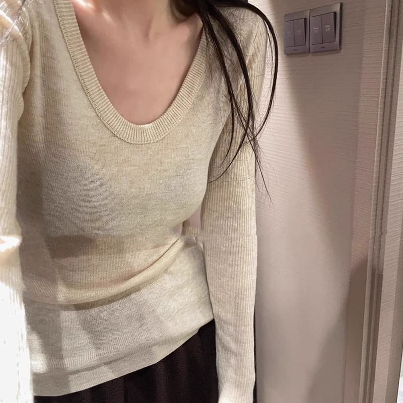 u 칼라 인사이드 가져 가라. 니트 기본 셔츠 여성 가을 겨울철 새로운 고급 센스 스웨터 몸매 가꾸기 낮은 네크라인 풀오버 긴팔 맨위 상세 이미지 8