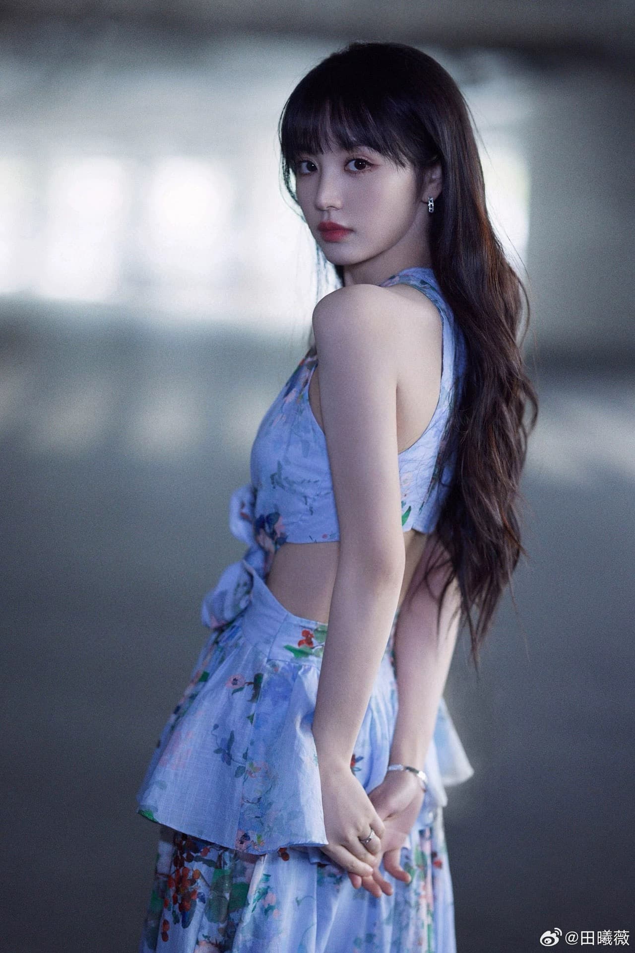 필드 크 사이 웨이 같은 단락 보라색 꽃무늬 민소매 백리스 여성 드레스 봄 프랑스식 차 휴식 해변가 휴가 길다 치마 상세 이미지 2