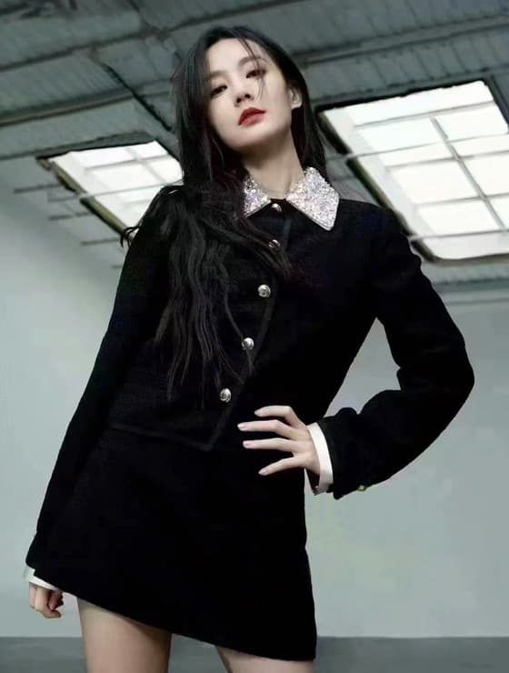 높음 세트 장 원 영어 26 이른 봄 미아오 miu 프랑스식 품격 명문 여성 샤오시엔 훈련 무거운 작업 짧은 외부 세트 반 스커트 여성 상세 이미지 7