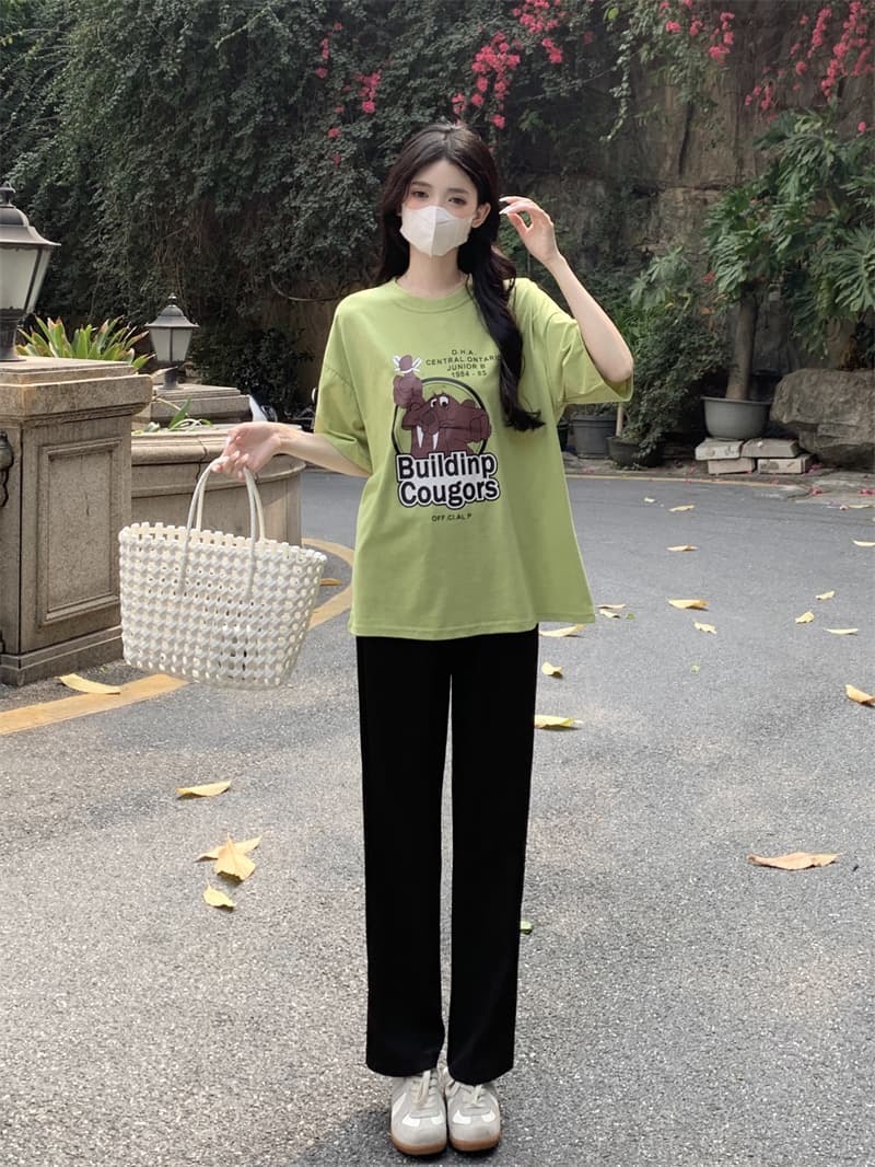 실사 2026 여름 새로운 패션 프린트 반팔 순면 티셔츠 여성 레저 세트 슬림해 보이는 바지 투피스 세트 상세 이미지 10