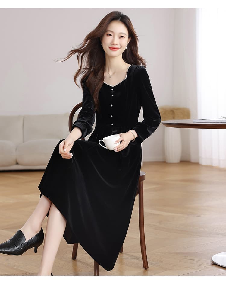 실사 프랑스식 그는 벤 바람 긴팔 여성 드레스 가을 새로운 허리 수축 슬림해 보이는 품격 벨벳 검정색 롱 스커트 상세 이미지 23