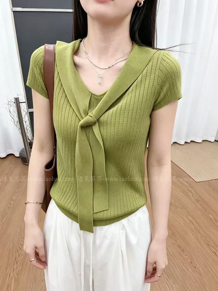 한국 스타일 V넥 레이스업 홀로우 아웃 반팔 니트 스웨터 여성 여름 새로운 품격 다용도 슬림해 보이는 작은 셔츠 패션 맨위