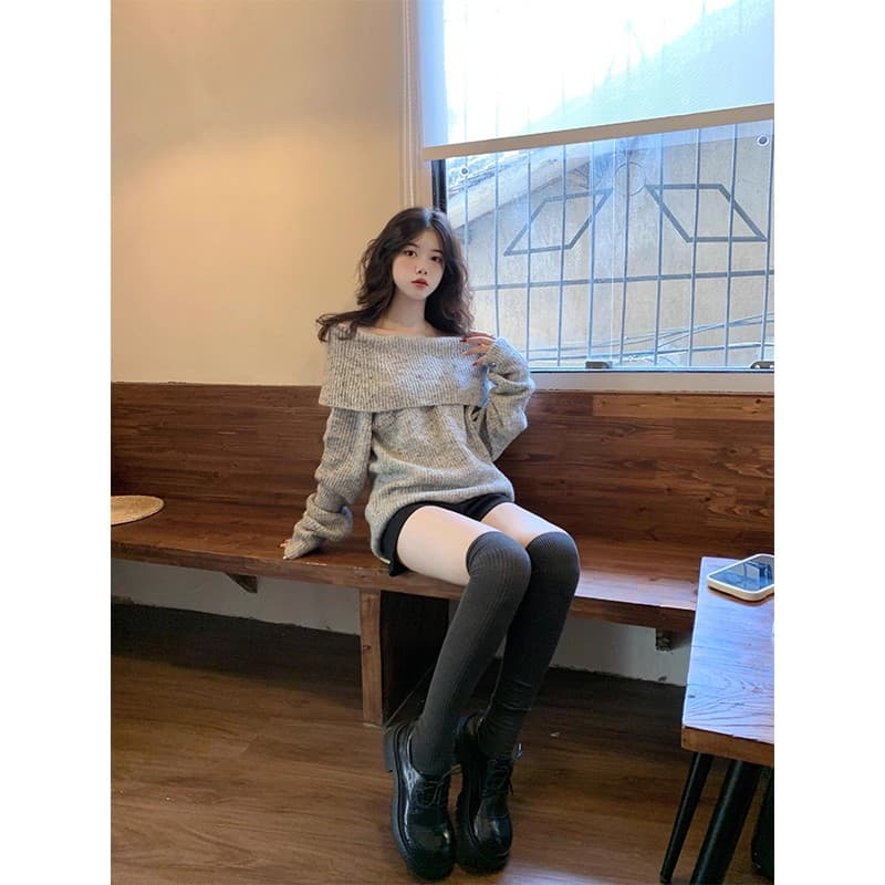 한 부서 회색 오프숄더 스웨터 여자 가을 겨울 루즈핏 느긋한 바람 두꺼운 다용도 오프숄더 긴팔 니트 스웨터 맨위 상세 이미지 5