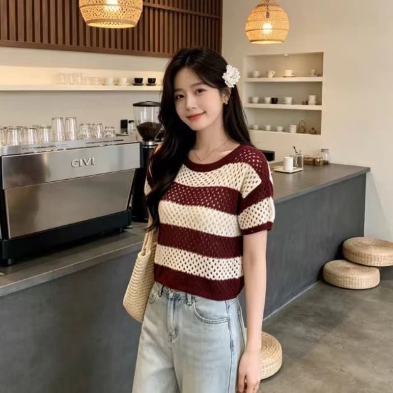 프랑스식 폭발 홀로우 아웃 니트 스웨터 여성 여름 새로운 외국 가스 다용도 스트라이프 반팔 라운드 넥 망상 풀오버 맨위 상세 이미지 5
