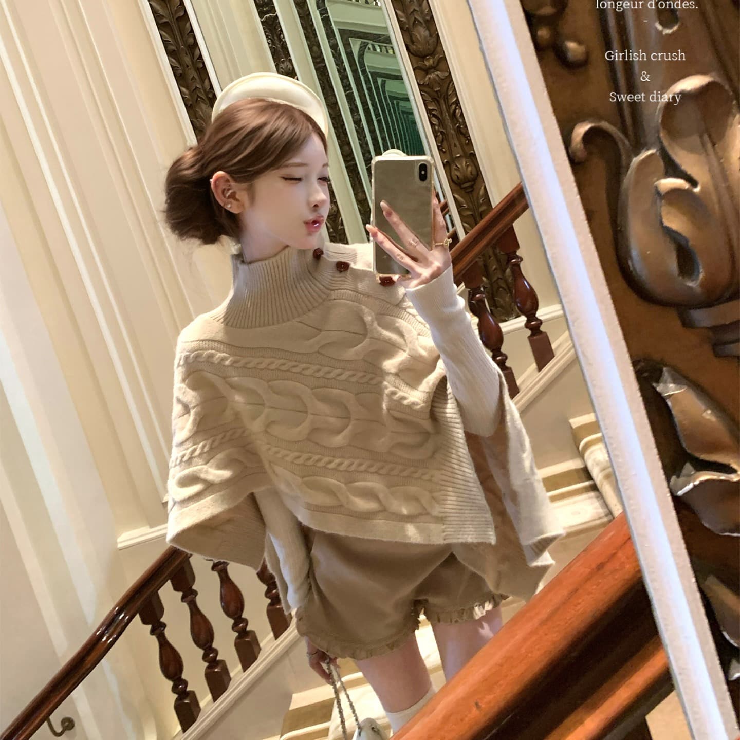 늦게 우산 우산 26 fw 캐러멜 리큐어 vivien w 토성 터틀넥 꽈배기 니트 불규칙 망토 이미지 5