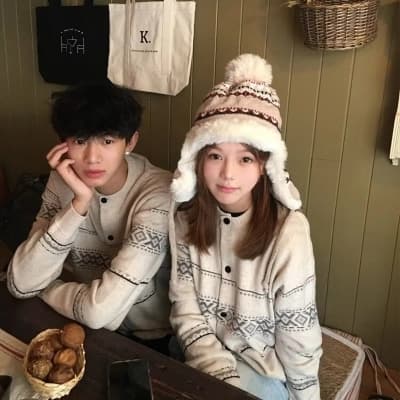 가을 겨울 새로운 오픈 가디건 스웨터 아메리칸 레트로 캐주얼 느긋한 바람 V넥 남녀 니트 스웨터 커플 단색 재킷