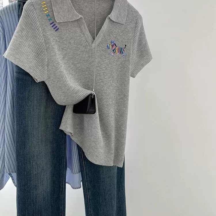 한 부서 미니멀리즘 바람 다용도 슬림해 보이는 니트 스웨터 반팔 POLO 칼라 고급 센스 품격 다용도 맨위 여성 상세 이미지 3