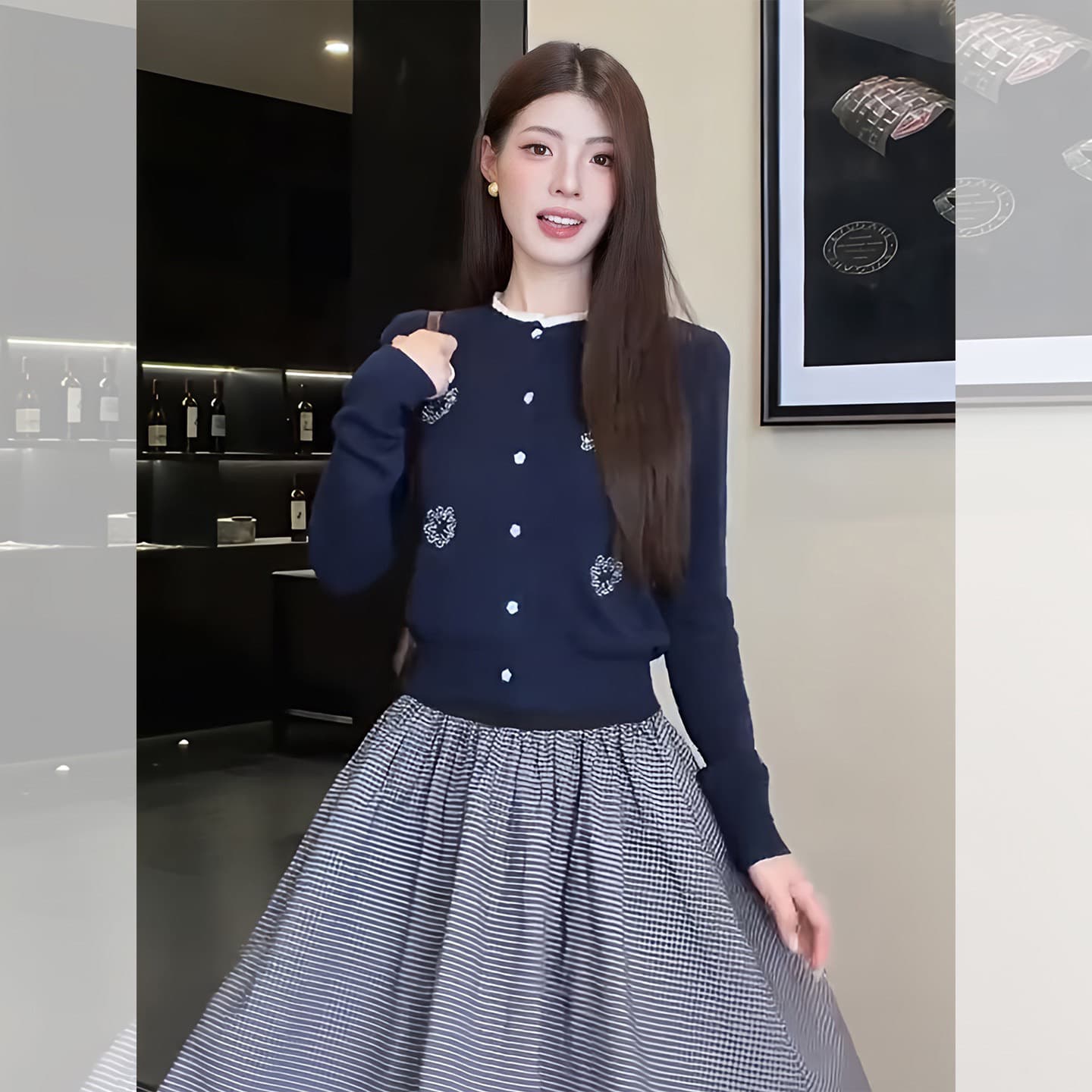 한 부서 블루 색상 라운드 넥 자카드 단추 니트 스웨터 여성 가을 착용 가져 가라. 아름다운 작은 키 외출용 몸매 가꾸기 맨위 상세 이미지 5