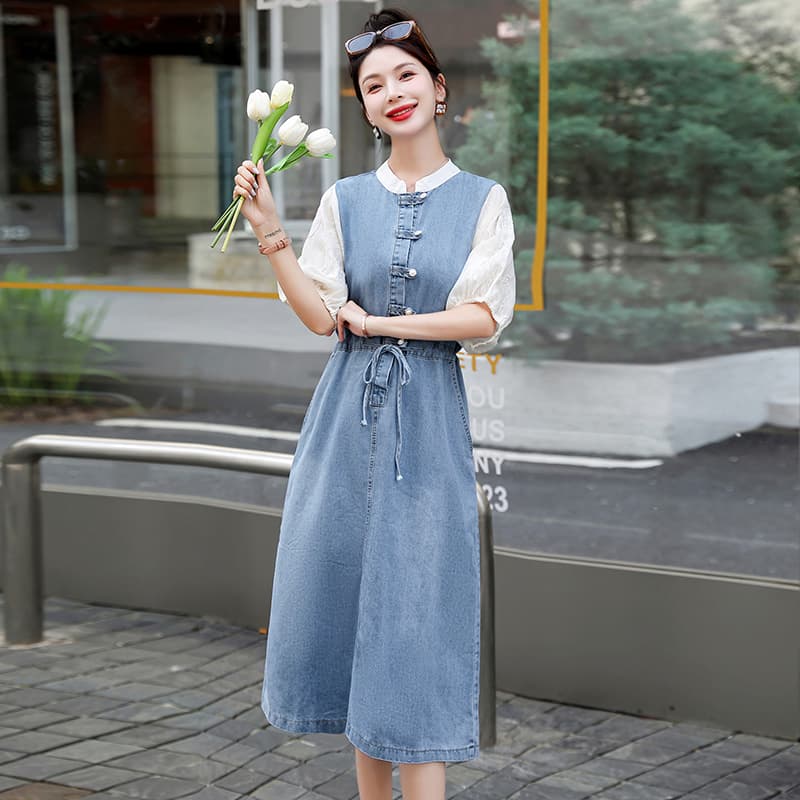 새로운 중식 국풍 단추 데님 스커트 여성 여름 2026 새로운 루즈핏 작은 키 패치워크 페이크 레이어드 드레스 이미지 3