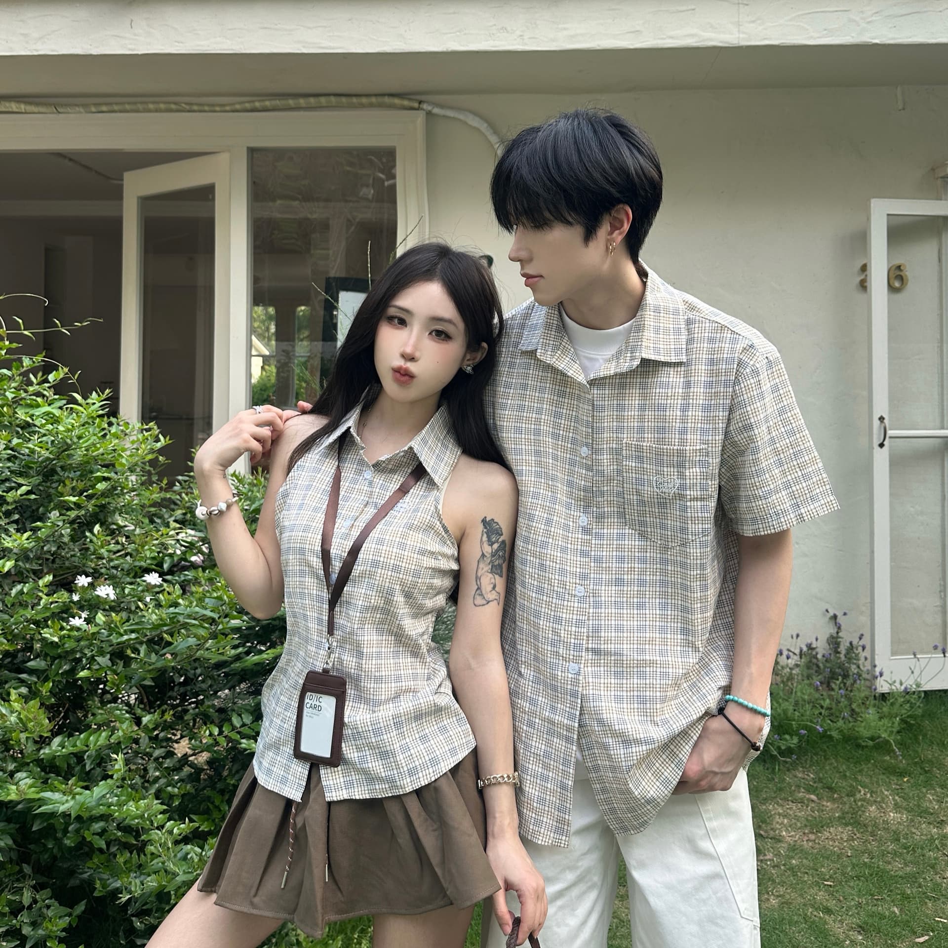 실사 커플 캠퍼스 바람 여름 반팔 셔츠 남녀 체크무늬 이미지 4