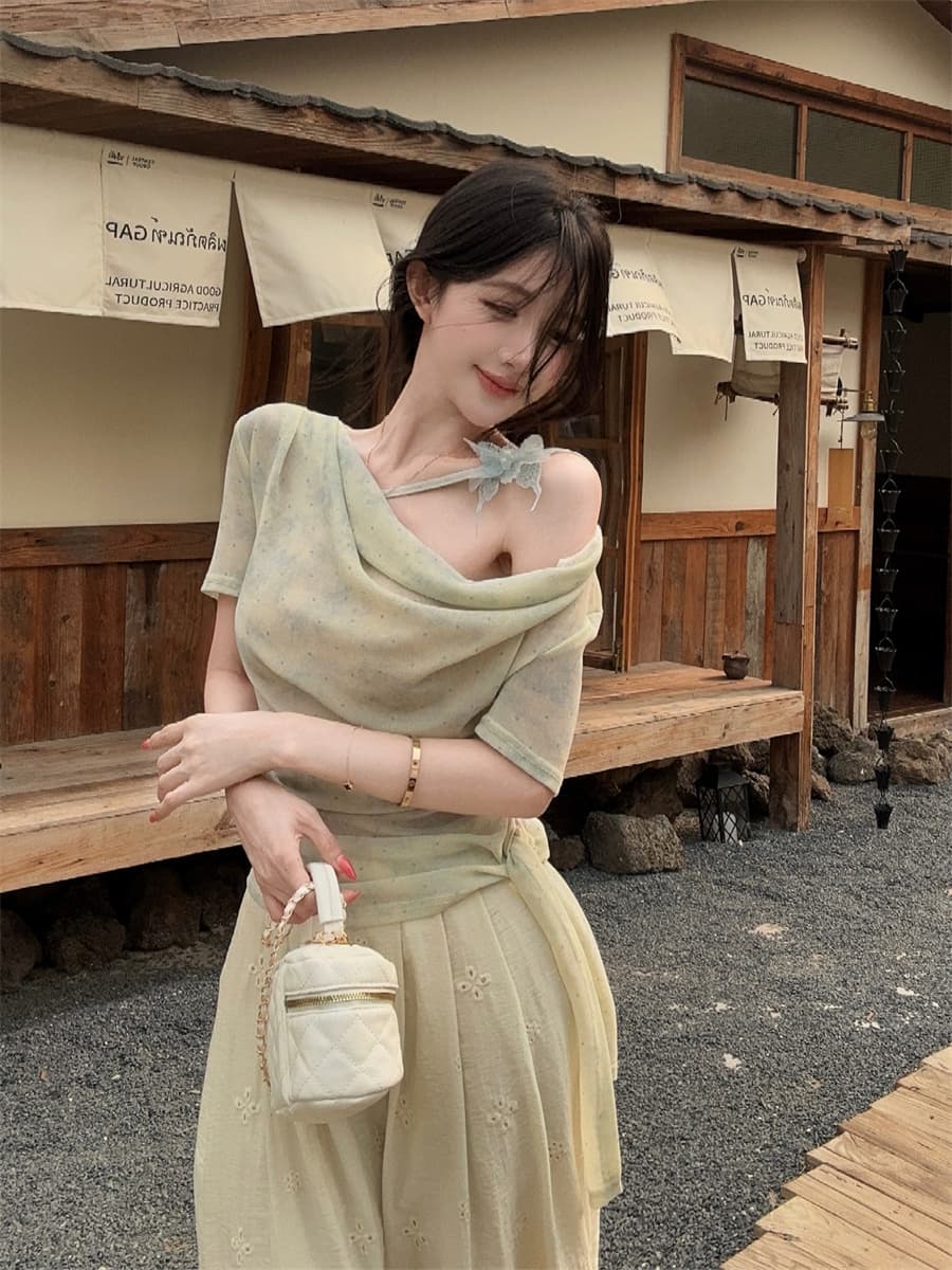 실사 정가 디자인 센스 나비 꽃 장식 망사 렌더링 불규칙 흔들다 칼라 몸매 가꾸기 슬림해 보이는 티셔츠 여성 상세 이미지 1