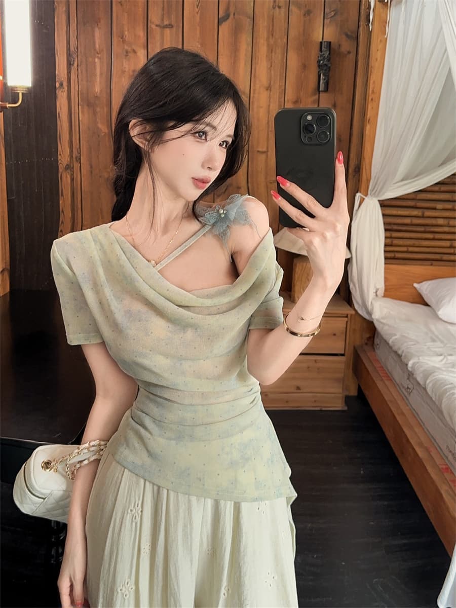실사 정가 디자인 센스 나비 꽃 장식 망사 렌더링 불규칙 흔들다 칼라 몸매 가꾸기 슬림해 보이는 티셔츠 여성 상세 이미지 3