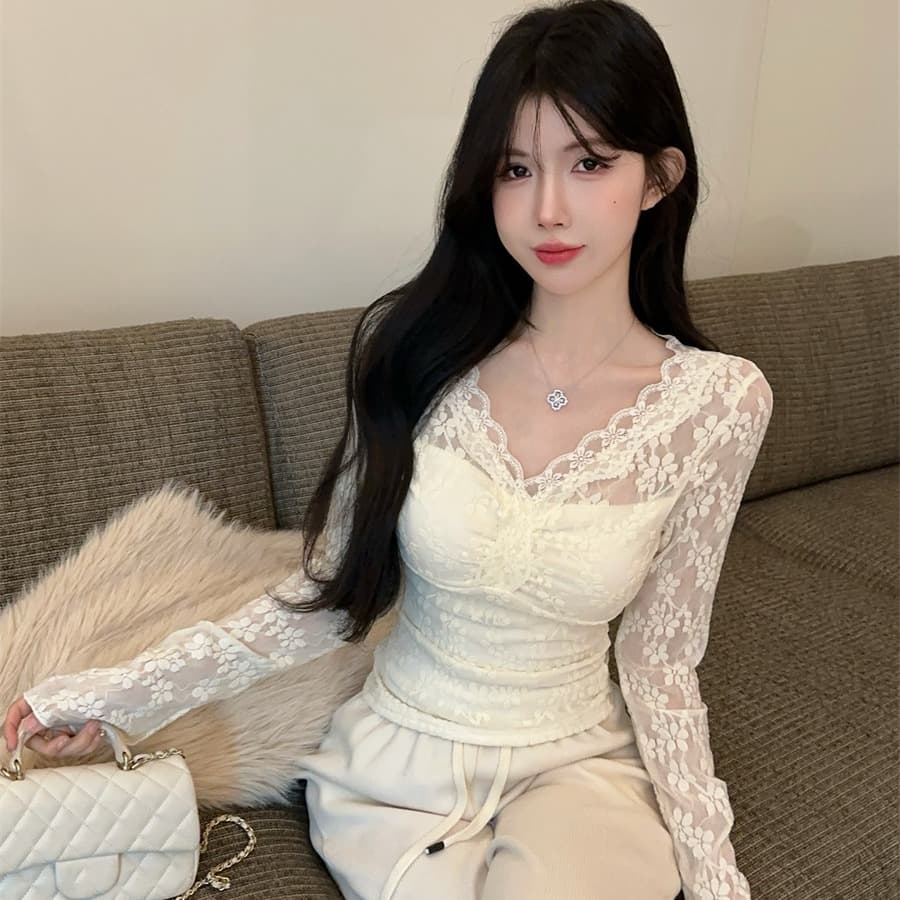 실사 정가 부드러운 순수한 욕망 레이스 V넥 홀로우 아웃 섹시함 레이스 몸매 가꾸기 슬림해 보이는 긴팔 인사이드 잡아라. 의류 이미지 5