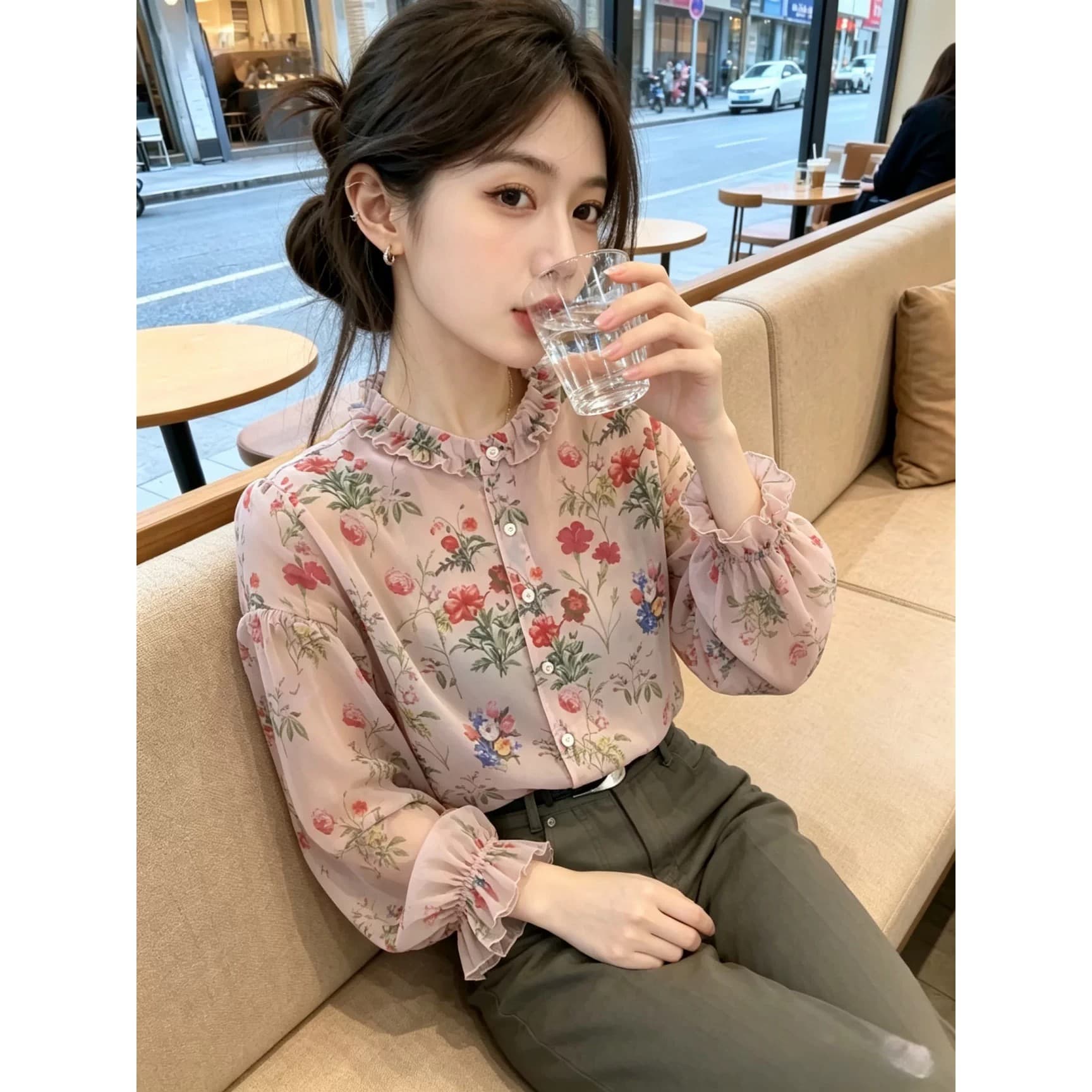 이른 가을 프랑스식 꽃무늬 전원 바람 싱글 줄 버튼 긴팔 얇은 스타일 프릴 칼라 고급 품격 마이크로 ~을 통해 피부 맨위 여성 상세 이미지 6