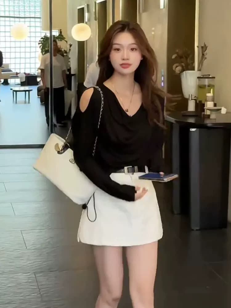 디자인 센스 새기다 빈 칼라 오프숄더 긴팔 티셔츠 여성 2026 새로운 여름 얇은 스타일 루즈핏 슬림해 보이는 자외선 차단 맨위 상세 이미지 15