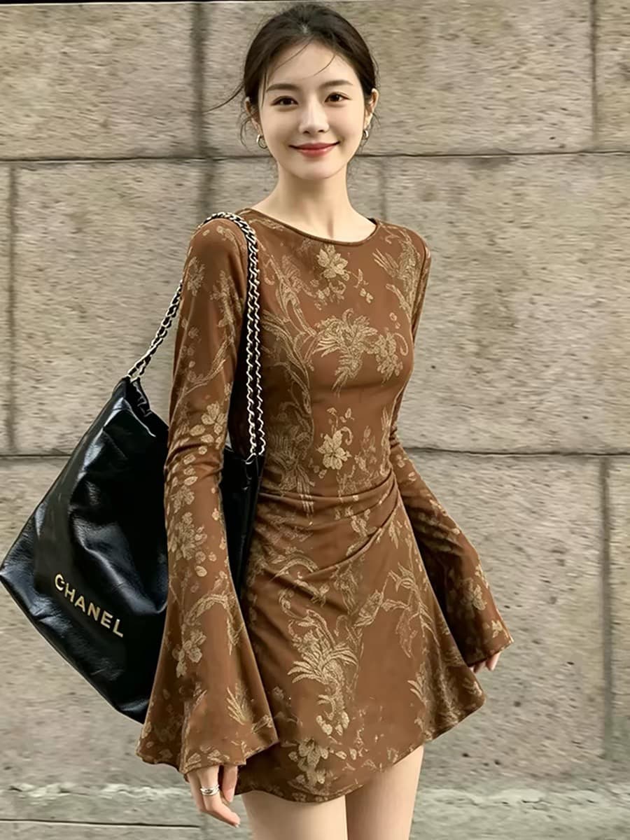 2026 새로운 디자인 센스 작은 치마 아이들 여름 커피 색상 프린트 긴팔 프랑스식 사소한 아름다운 자이언트 잘 생긴 드레스 상세 이미지 2