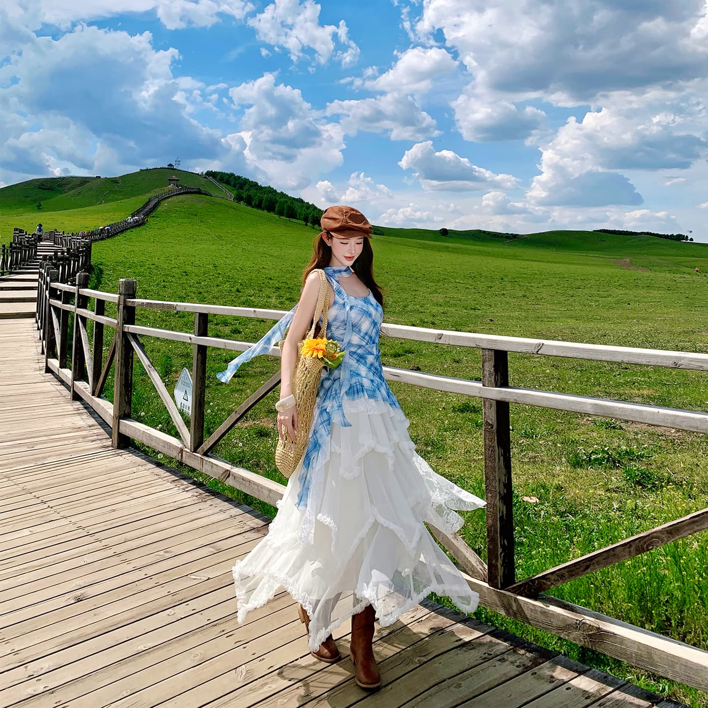 추안 웨스트 신강 운남 초원 착용 가져 가라. 파란색 불규칙 슬립 여성 드레스 여름 화이트 불규칙 케이크 드레스 이미지 3