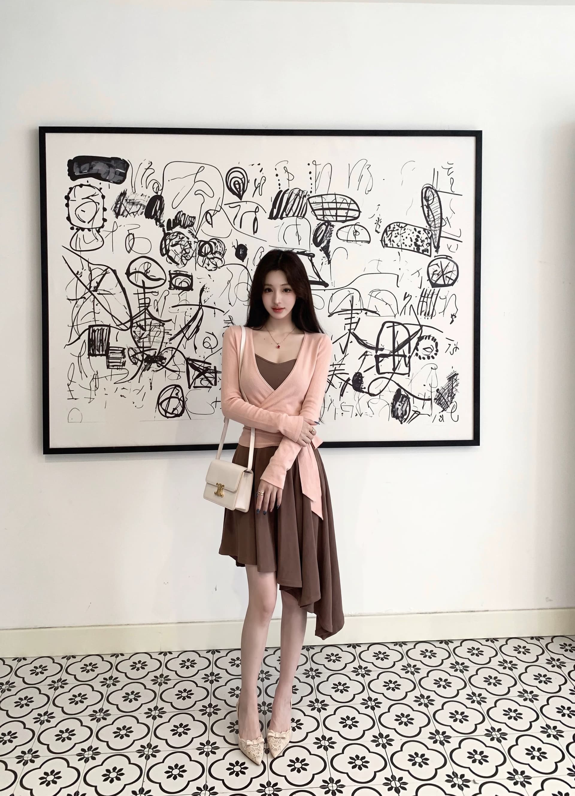 부드러운 분말 불규칙 치마 니트 슬립 여성 드레스 한 부서 스트랩 긴팔 오픈 가디건 이미지 4