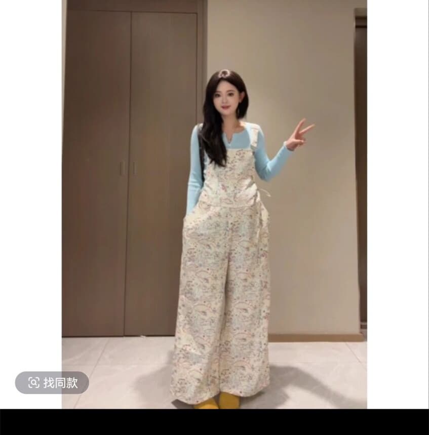 2026 인터넷 유명인 니트 만나는 낙서 만화 작은 물고기 패션 외국 가스 연령 감소 임산부 투피스 세트 세트 상세 이미지 1