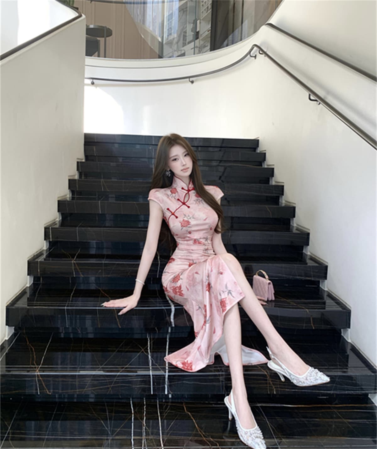 새로운 중식 국풍 허리 수축 슬림해 보이는 디스크 구두 스탠드 칼라 열기 치파오 드레스 상세 이미지 4
