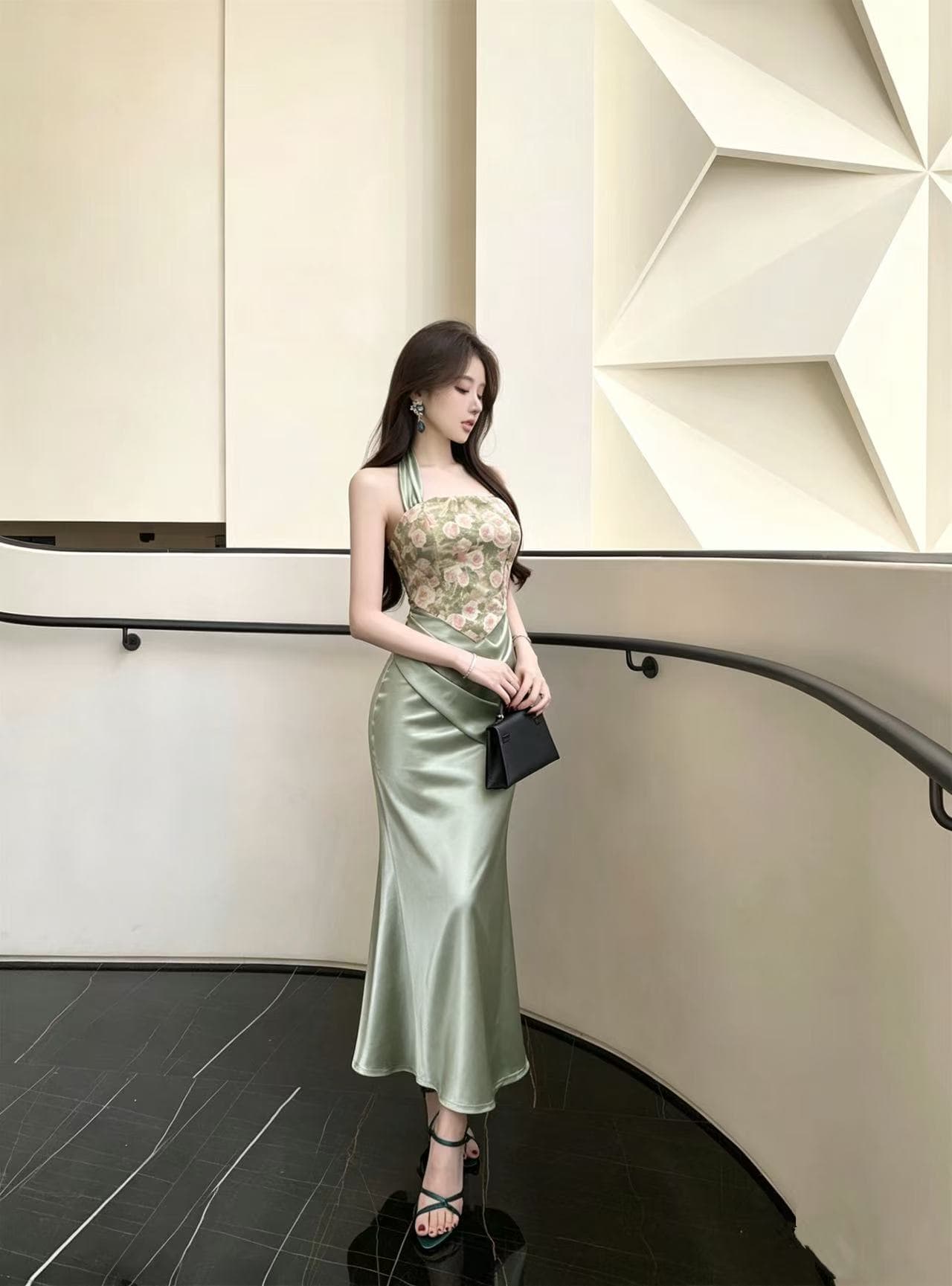 패션 섹시함 중식 행침 목 튜브탑 드레스 상세 이미지 2