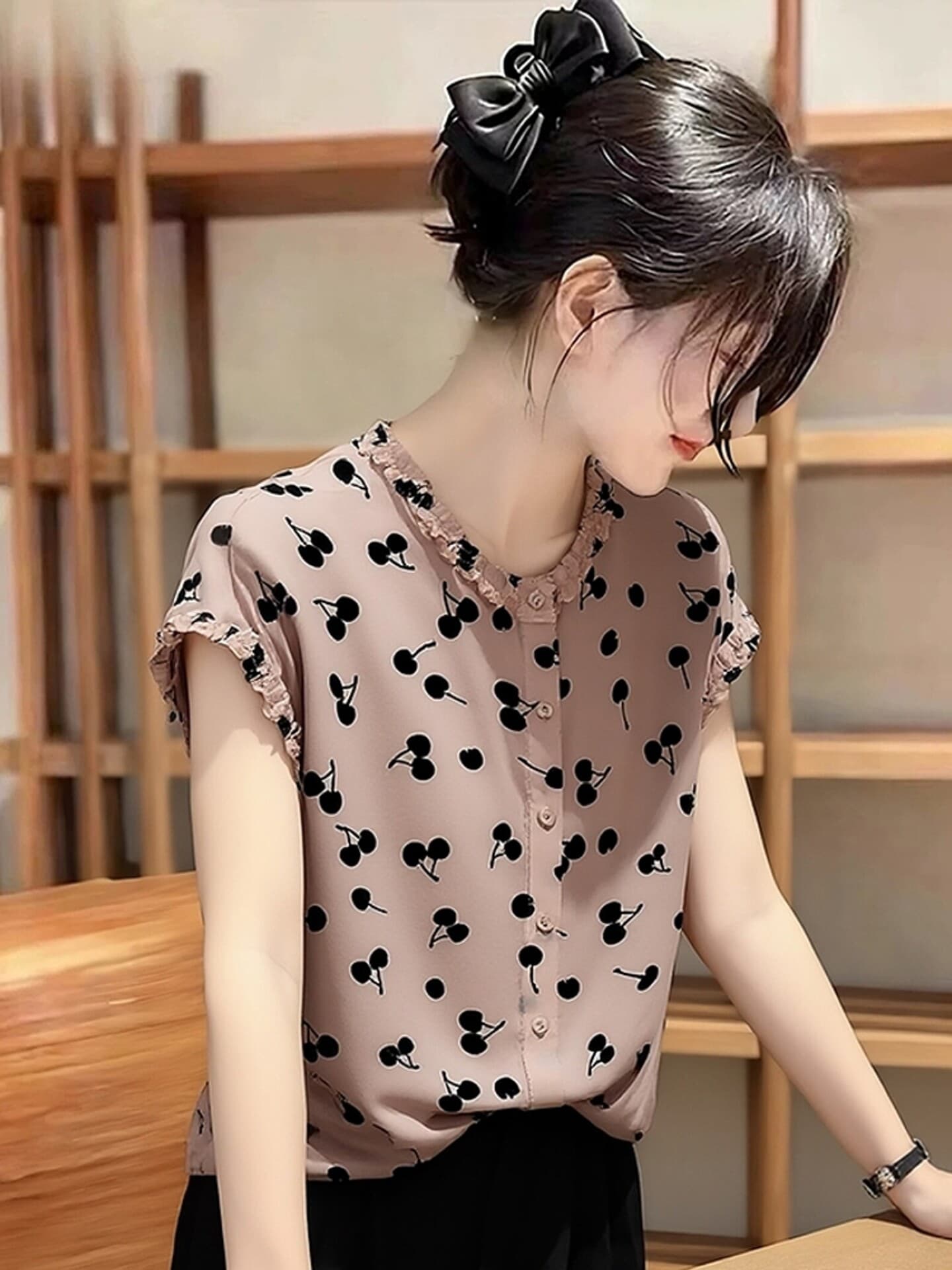 2026 여름 새로운 패션 다용도 연령 감소 여성 셔츠 프릴 작은 대중 Chic 프린트 루즈핏 품격 맨위 상세 이미지 6