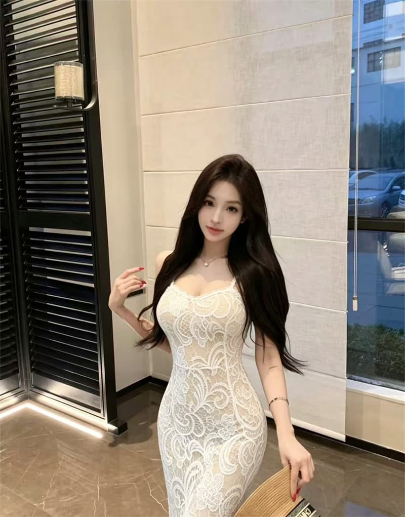 실사 여름 V넥 레이스 홀로우 아웃 몸매 가꾸기 슬림해 보이는 중간 길이 드레스 오프숄더 트임 슬립 드레스 상세 이미지 10