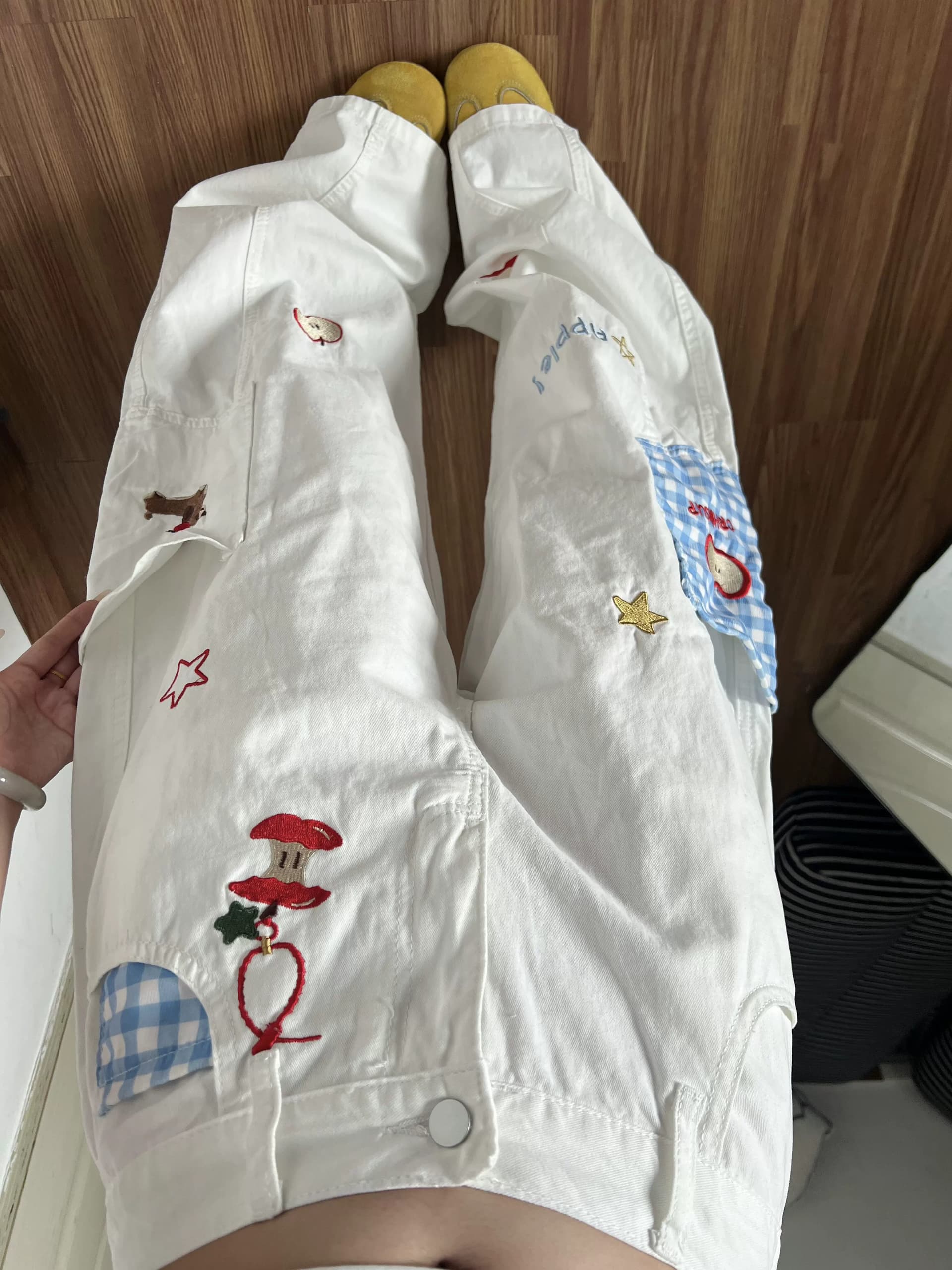 자수 워크웨어 빅 포켓 화이트 청바지 여성 봄 새로운 넓은 다리 캐주얼 다용도 롱 바지 상세 이미지 5