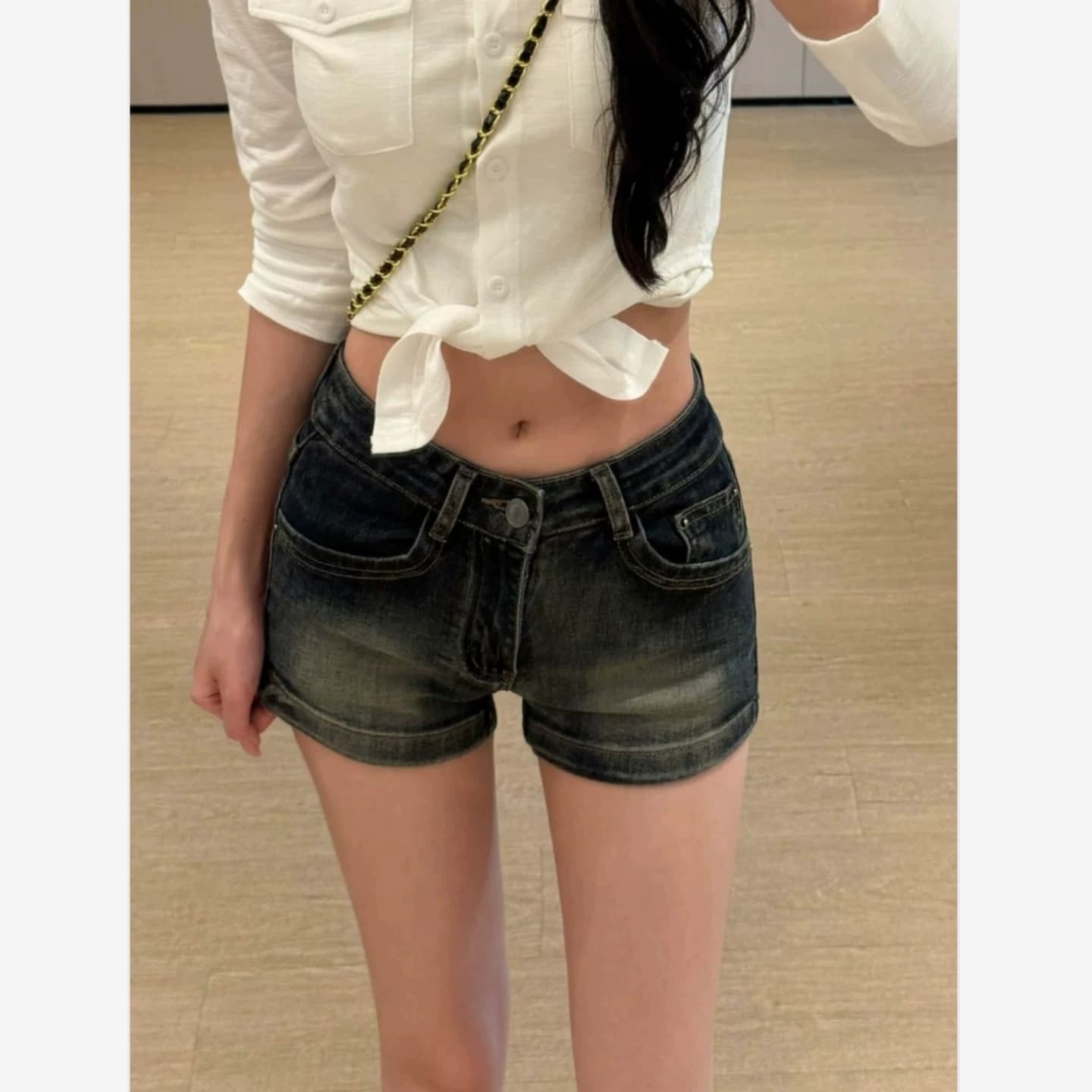 아메리칸 고급 센스 품격 스트레이트 데님 반바지 여성 핫걸 디자인 자수 로우 웨이스트 몸매 가꾸기 슬림해 보이는 타이트 스커트 핫 바지 이미지 3