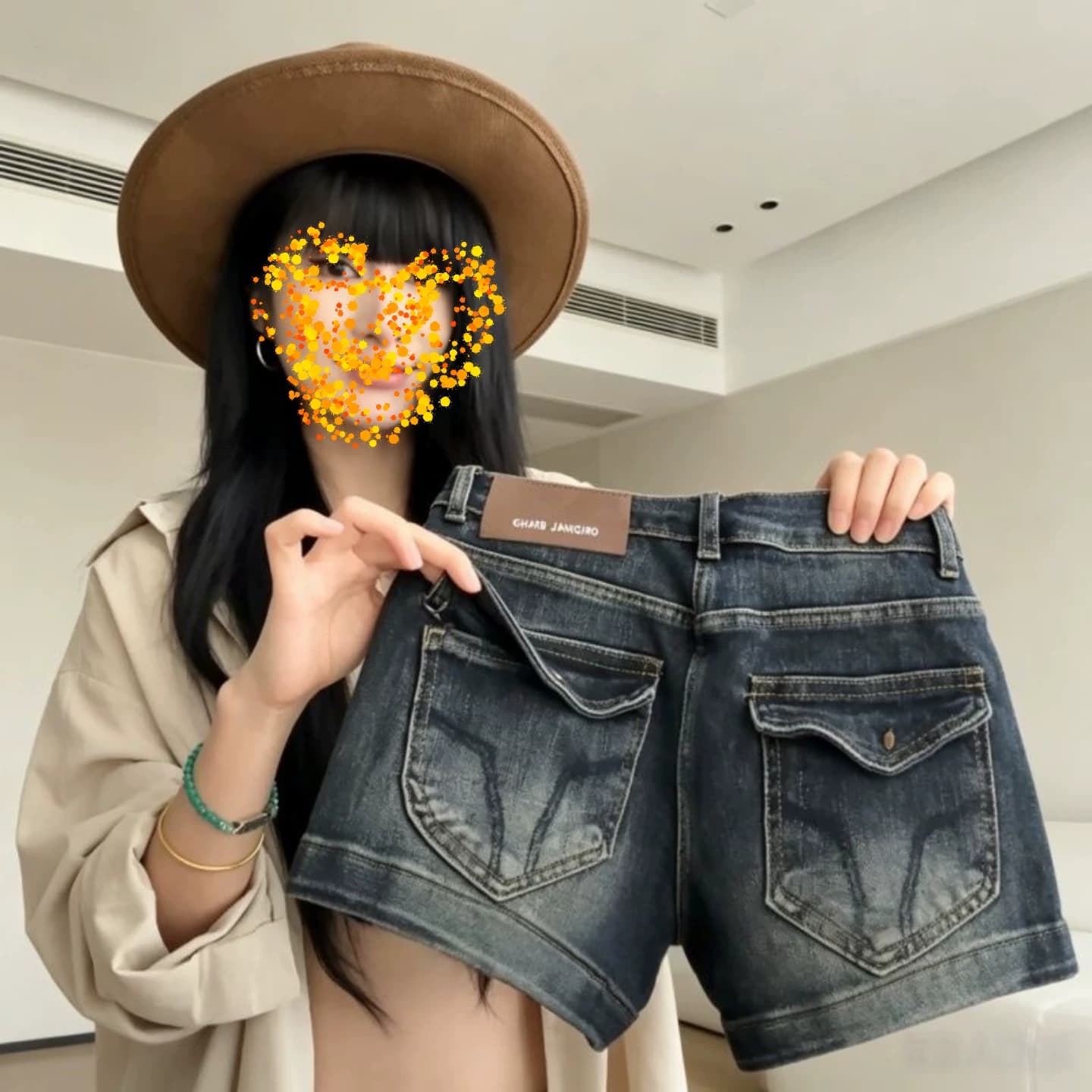 아메리칸 고급 센스 품격 스트레이트 데님 반바지 여성 핫걸 디자인 자수 로우 웨이스트 몸매 가꾸기 슬림해 보이는 타이트 스커트 핫 바지