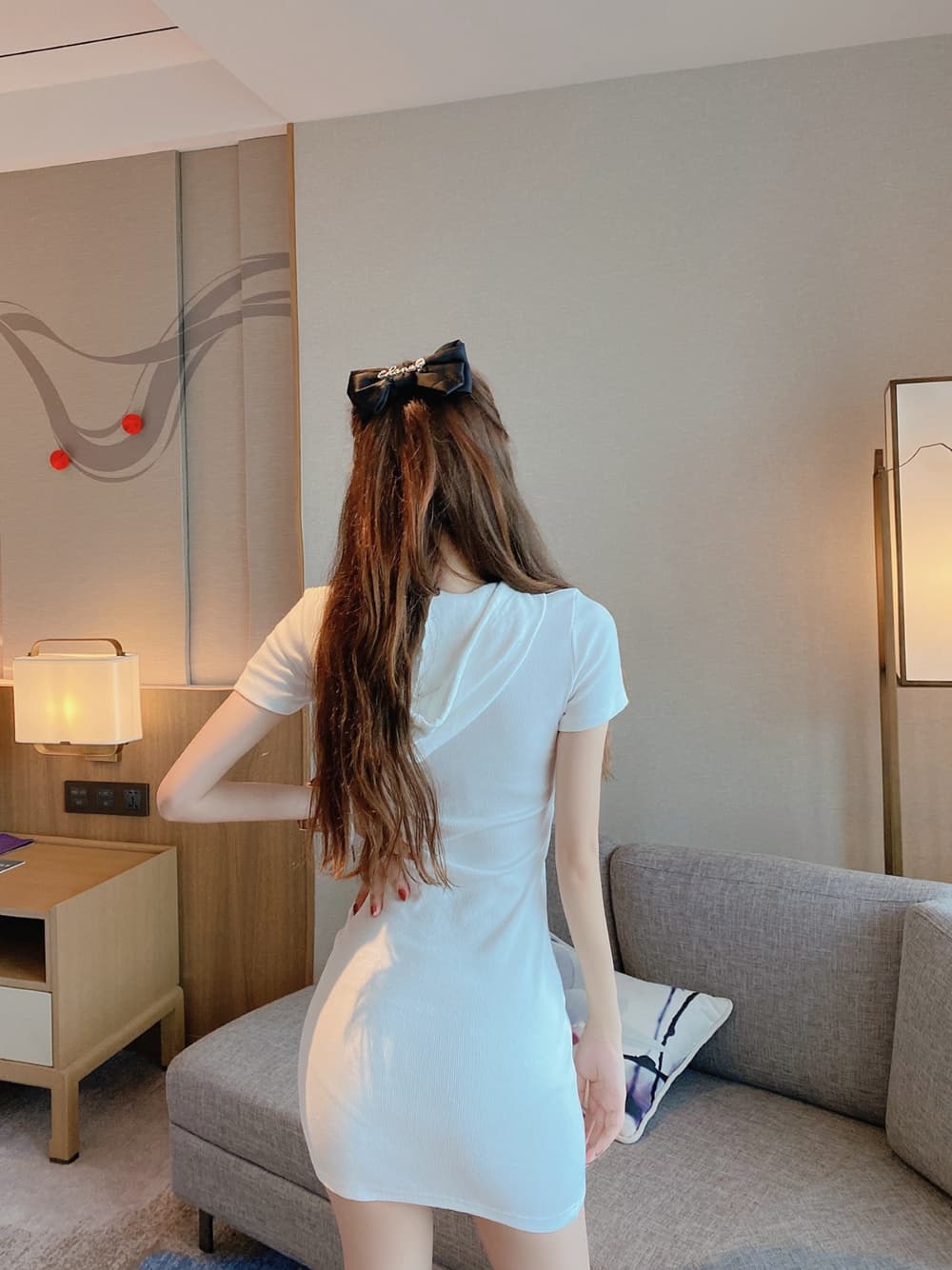 실사 프랑스식 레트로 섹시함 새로운 반팔 섹시함 후드 지퍼 작은 키 허리 수축 타이트 스커트 드레스 상세 이미지 3
