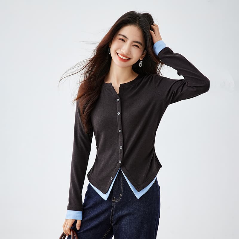 빅 사이즈 지방 mm 긍정적 인 어깨 페이크 레이어드 티셔츠 여성 2026 새로운 인사이드 가져 가라. 기본 셔츠 봄 긴팔 맨위 이미지 3