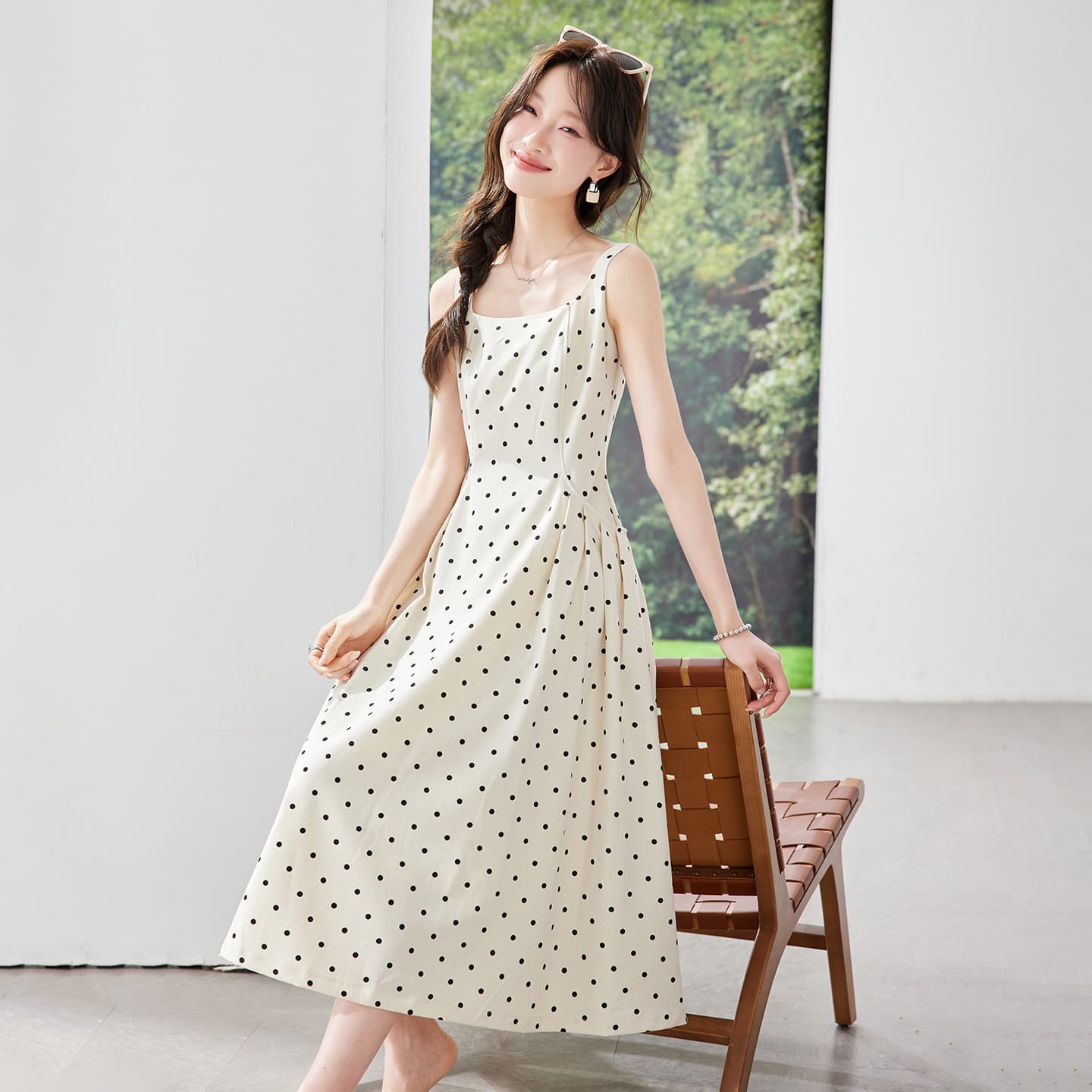 남쪽 법 예 윤 프랑스식 miu 부서 도트 무늬 여성 드레스 여름 슬립 드레스 화이트 살구 색상 롱 스커트 이미지 3