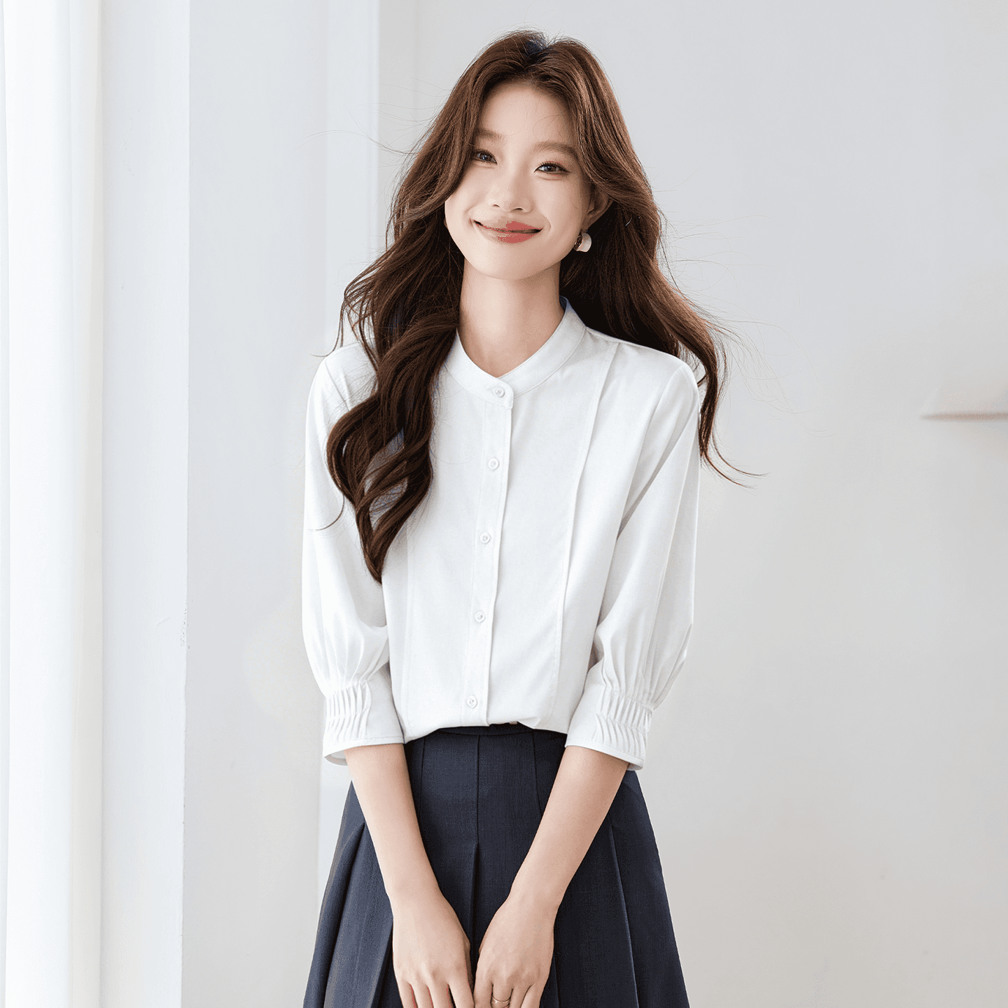 파란색 셔츠 여자 반팔 직장 면접 품격 빛 직장 출퇴근 착용 가져 가라. 긍정적 인 로드 중 경력 셔츠