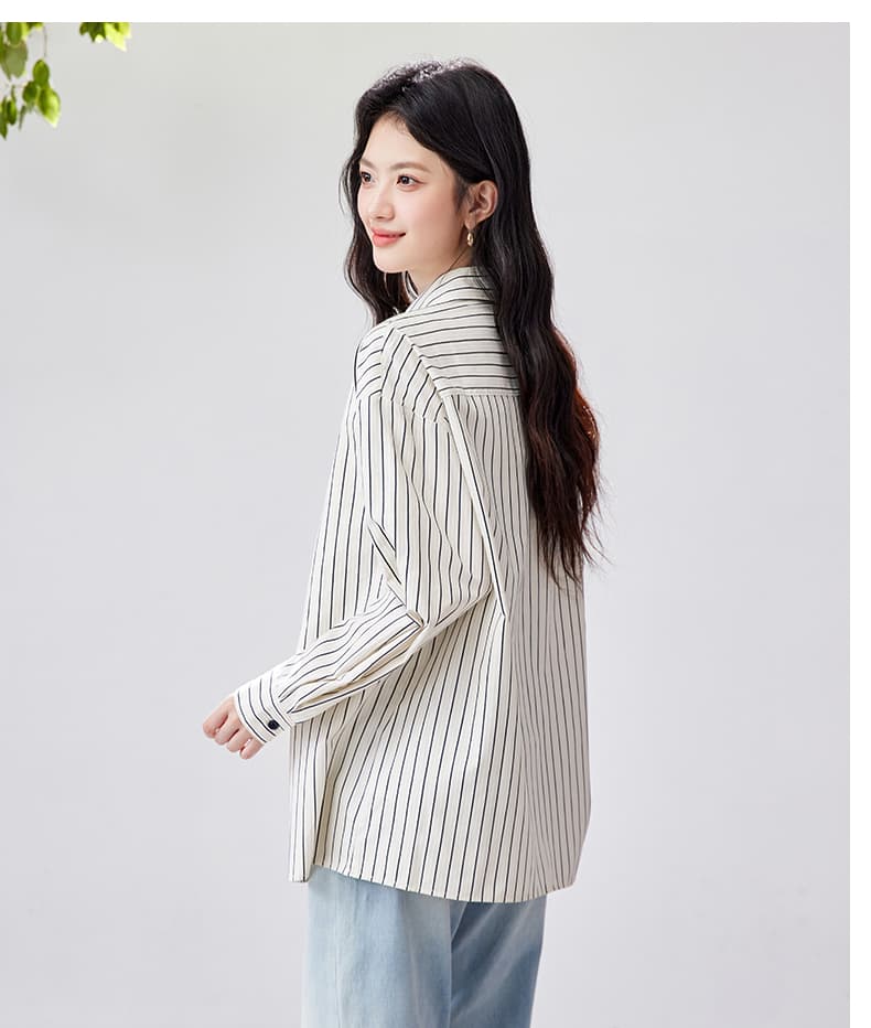 페이크 레이어드 스트라이프 여성 셔츠 2026 가을 새로운 파스텔 바람 라이 경기 서울 면 소재 외부 가져 가라. 셔츠 맨위 상세 이미지 18