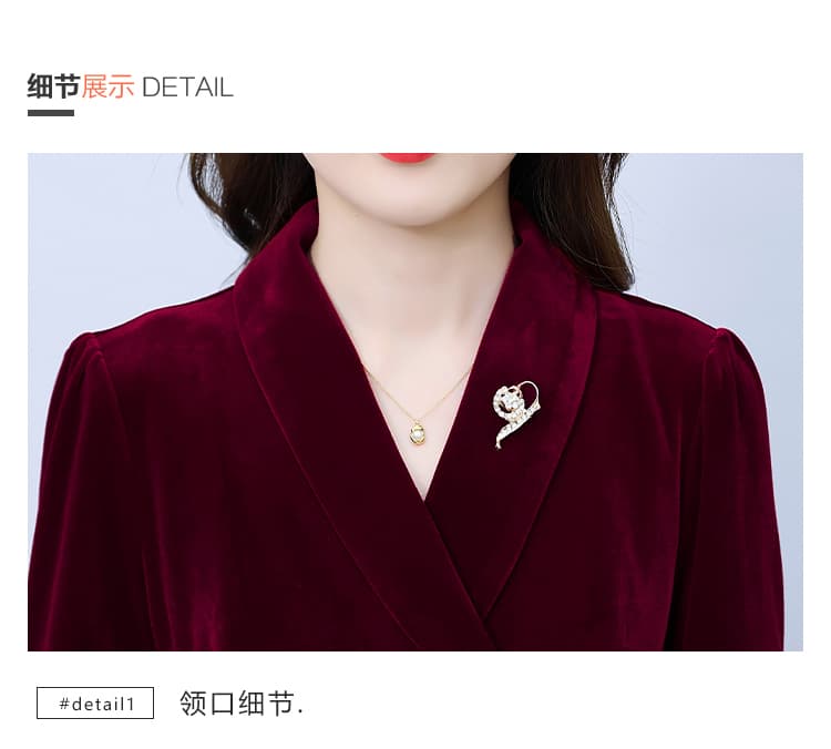 실사 고급 명문 여성 와인 레드 롱 스커트 2024 봄 안녕하세요. 시어머니 예복 슬림해 보이는 긴팔 벨벳 여성 드레스 상세 이미지 24