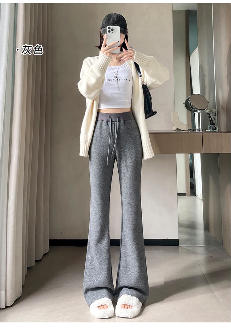 실사 2026 가을 새로운 베이지 색 아세트산 양모 부츠컷 바지 양모 넓은 다리 운동 웨이 바지 털이 있는 바지 여성 상세 이미지 54
