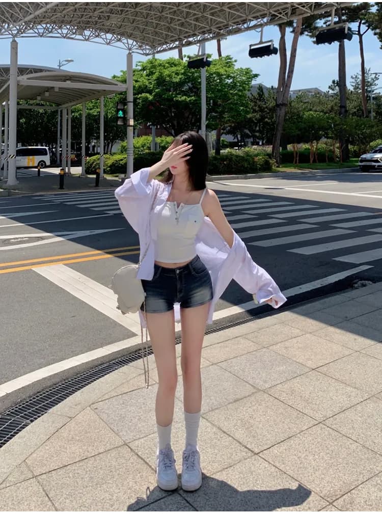 진짜 펭 넓적 다리 디스크 디스크 한 남자 바지 2 색 한국 스타일 패션 연삭 화이트 잠금 몸매 가꾸기 슬림해 보이는 로우 웨이스트 데님 반바지 상세 이미지 34